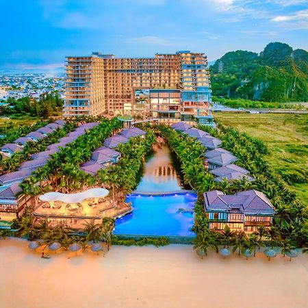 Koi Resort & Residence Da Nang Exterior photo